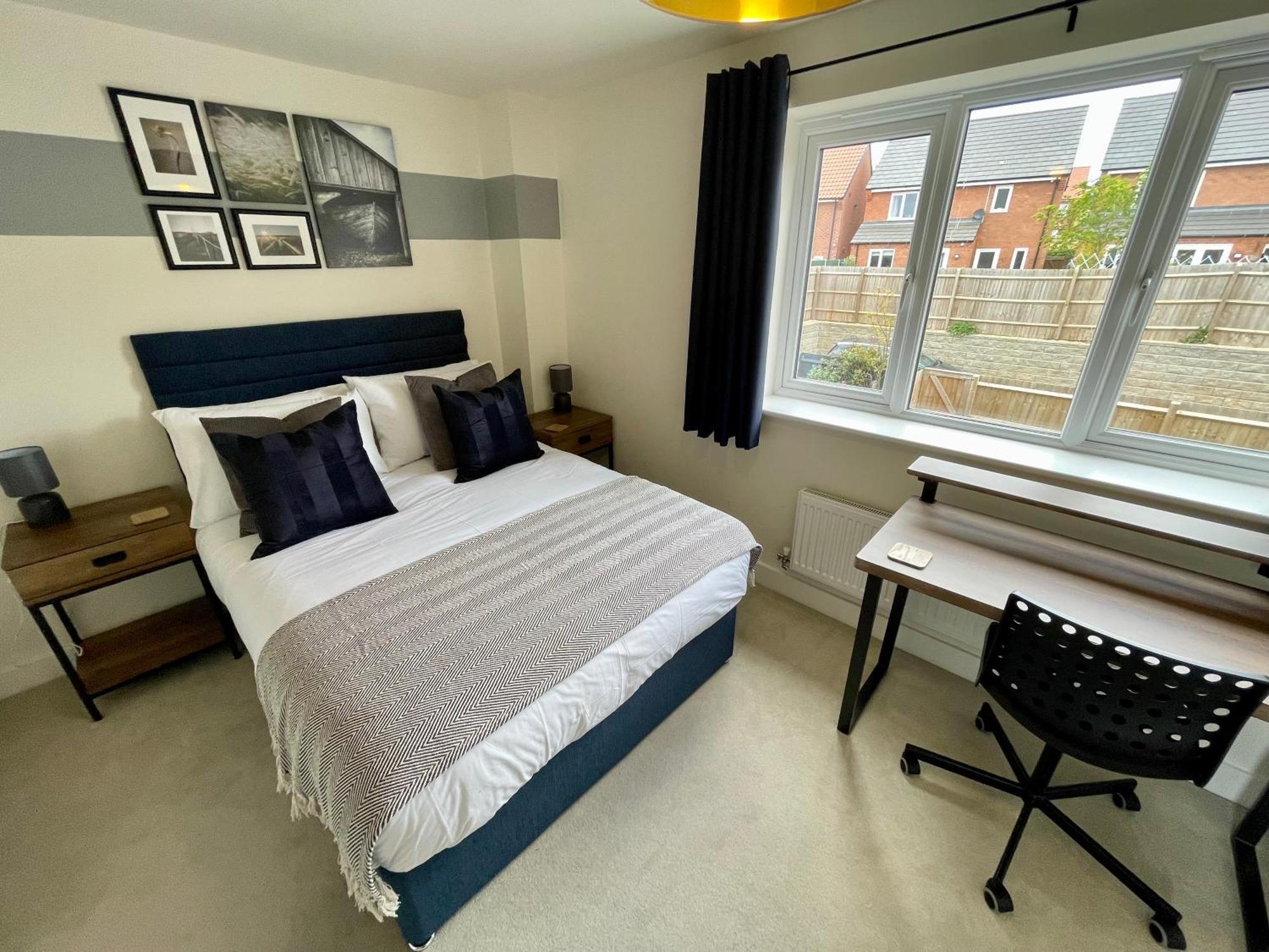 3-Bedroom Luxury Stay With Free Parking Market Harborough Exteriér fotografie