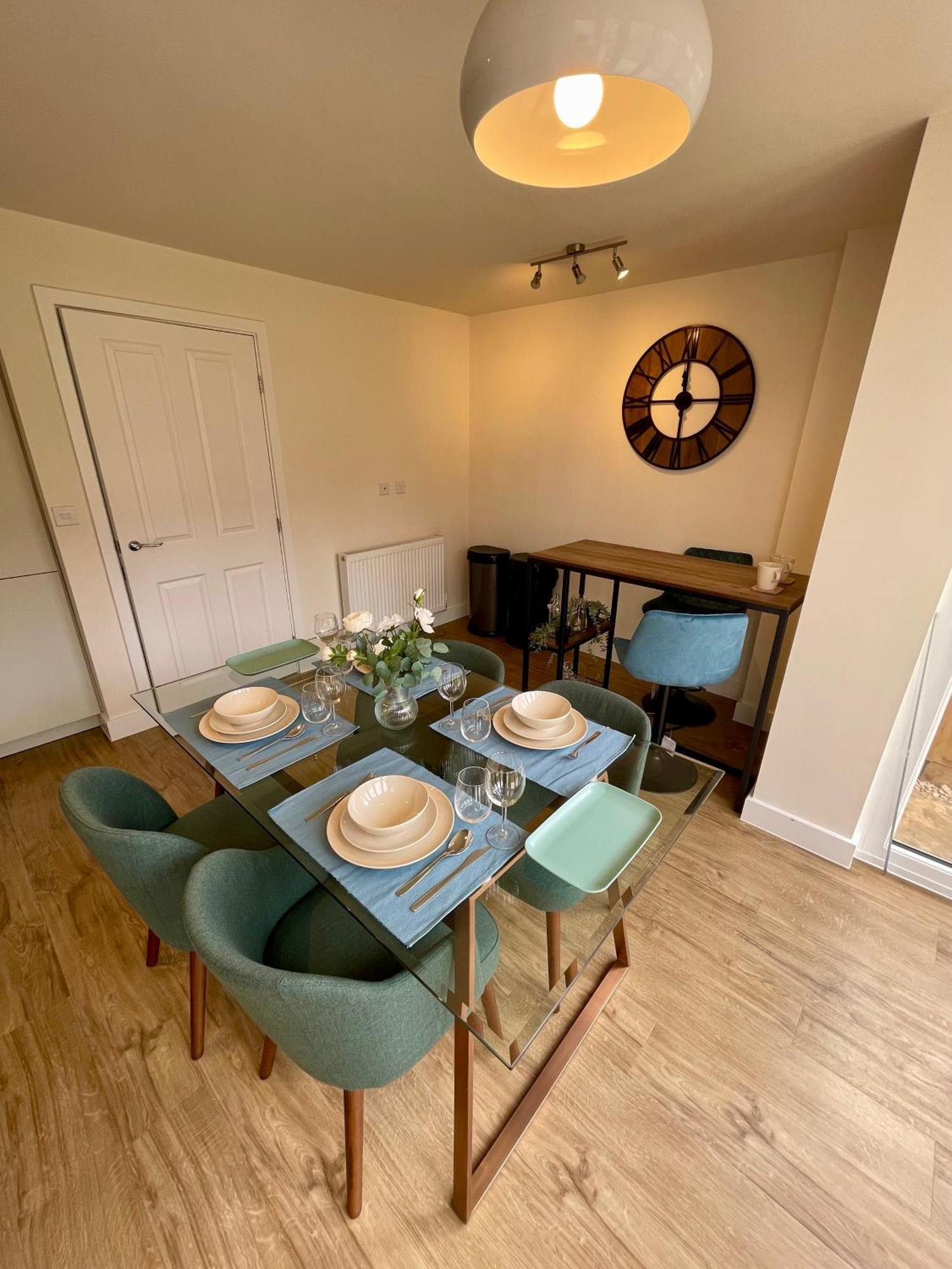 3-Bedroom Luxury Stay With Free Parking Market Harborough Exteriér fotografie